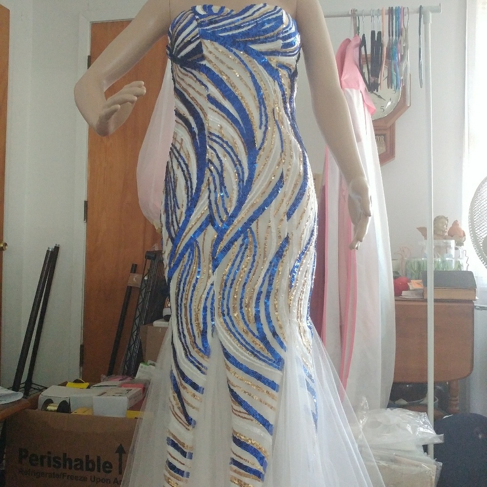 New Mermaid Style Flame Sequin and Tulle Dress